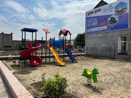  landmark-city Children's play area