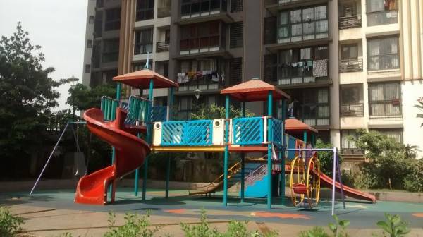 Children's play area heights Children's play area