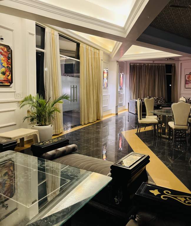 airport city Club House