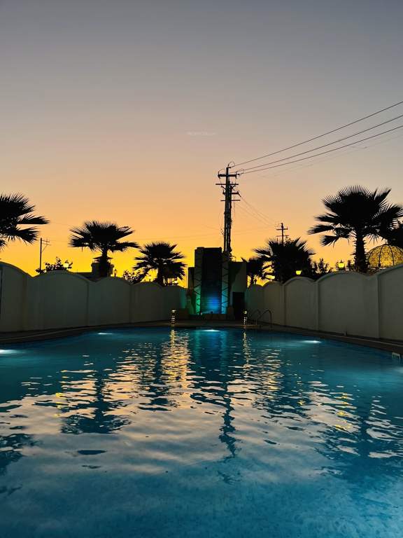 airport city Swimming Pool