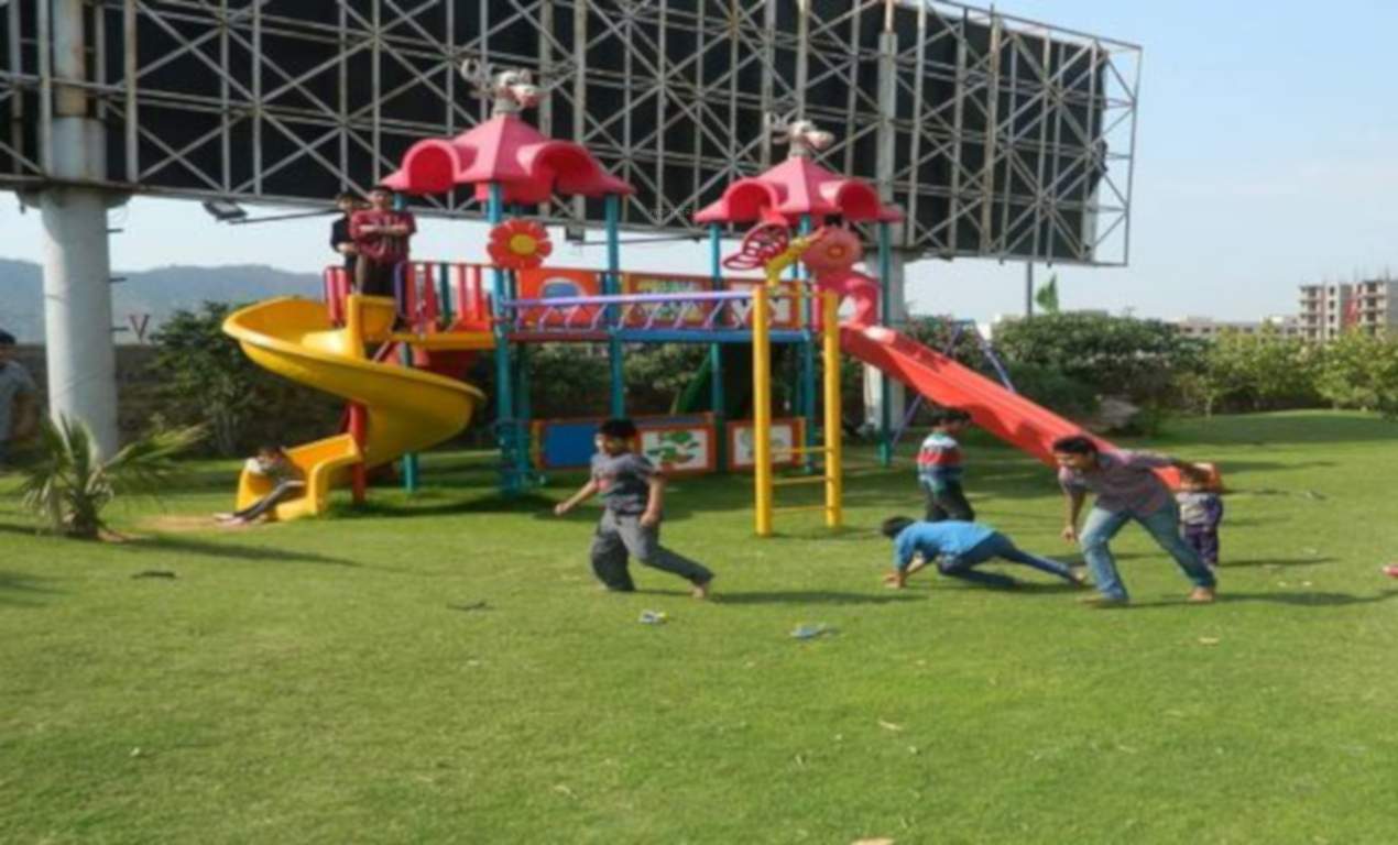  green acres Children's play area