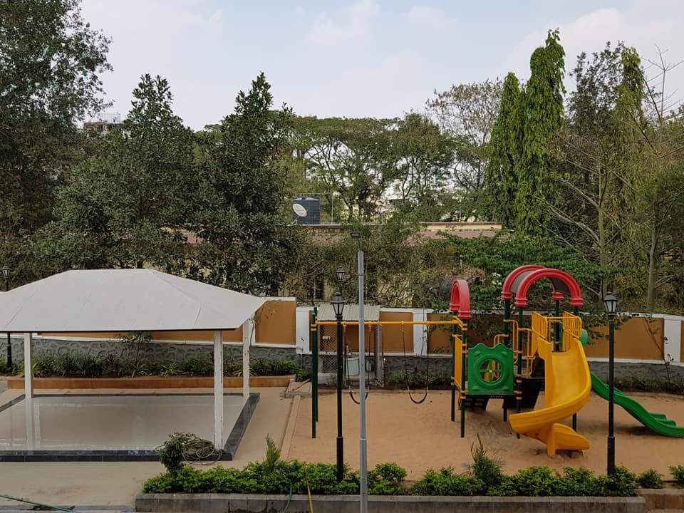  emporius Children's play area