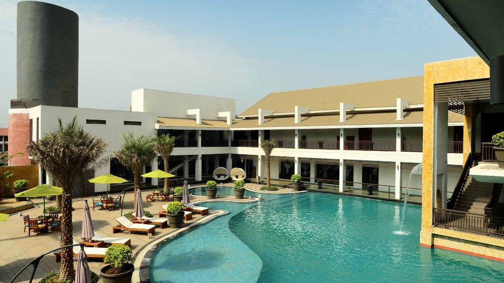  shangrila Swimming Pool