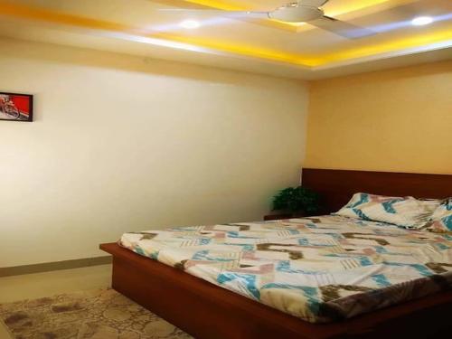  manglam-aadhar-vaishali-estate Bedroom