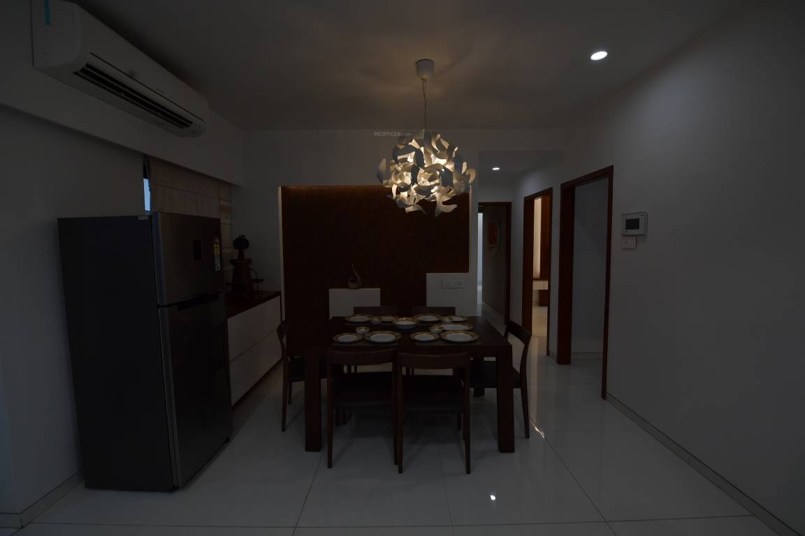  the parksyde Dining Area