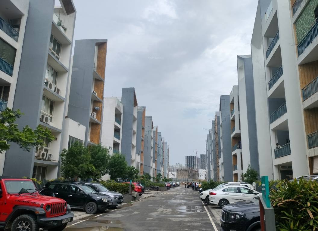  resort residences forest floor Elevation