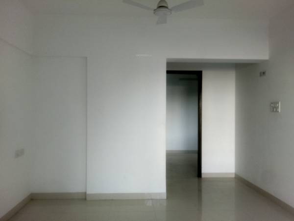  graffiti-phase-4 Living Area