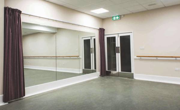 Images for Amenities of GR Santhrupthi