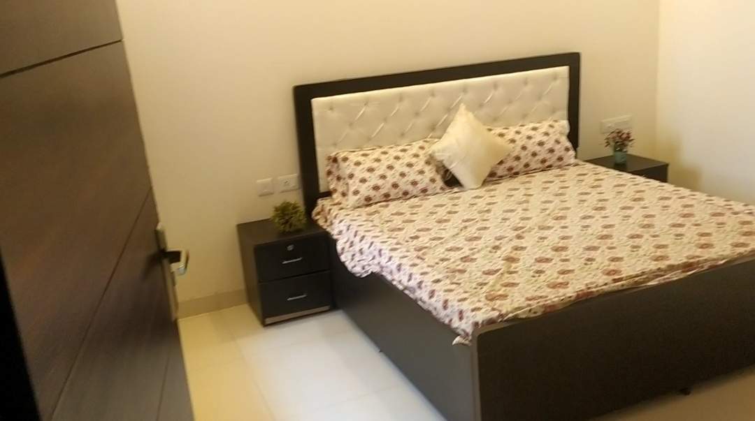 suparshwa graden city Bedroom