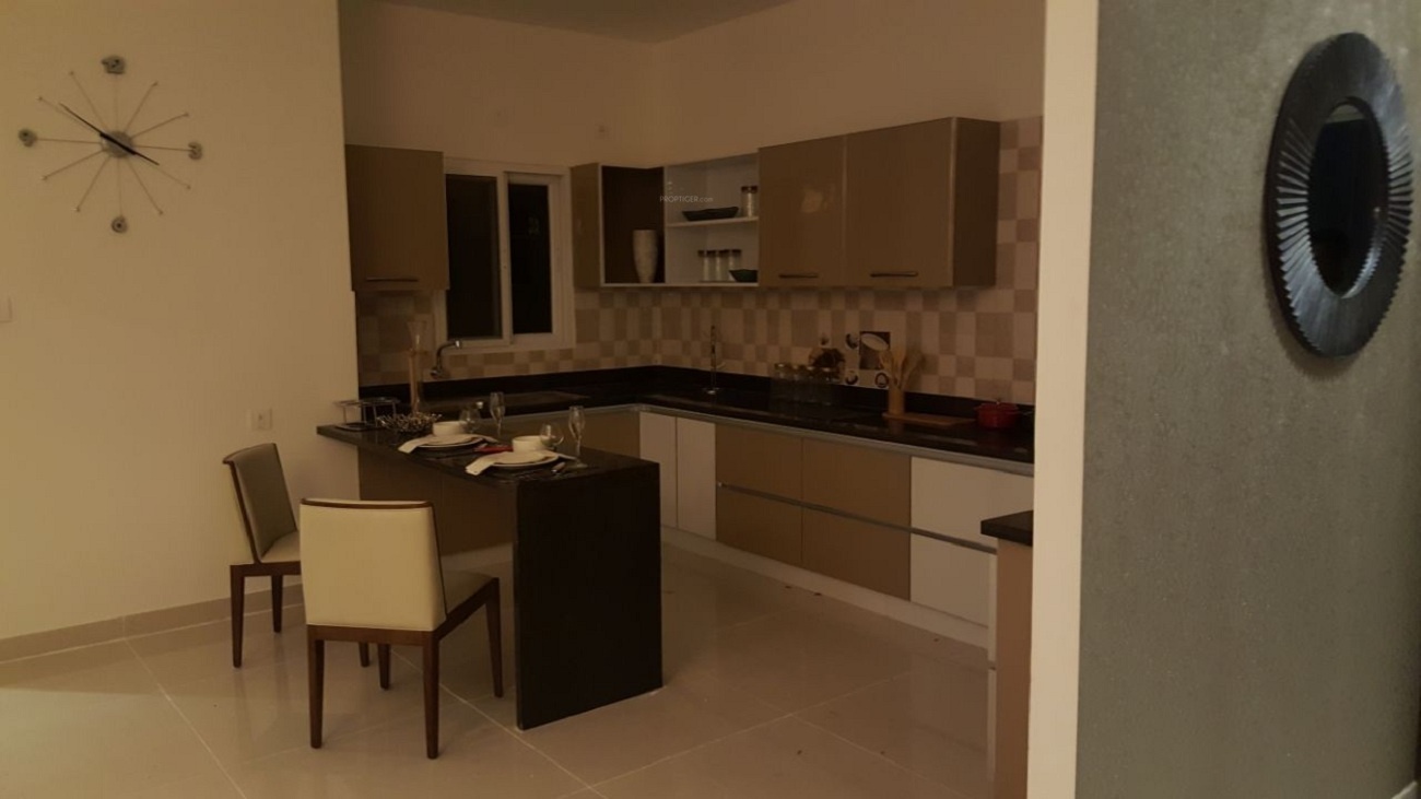  central park Kitchen