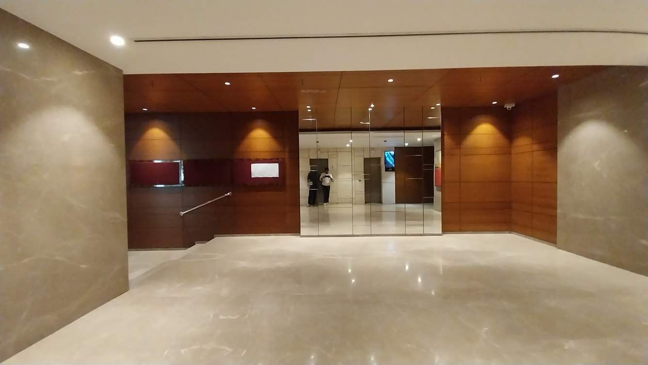  imperial heights Entrance Lobby