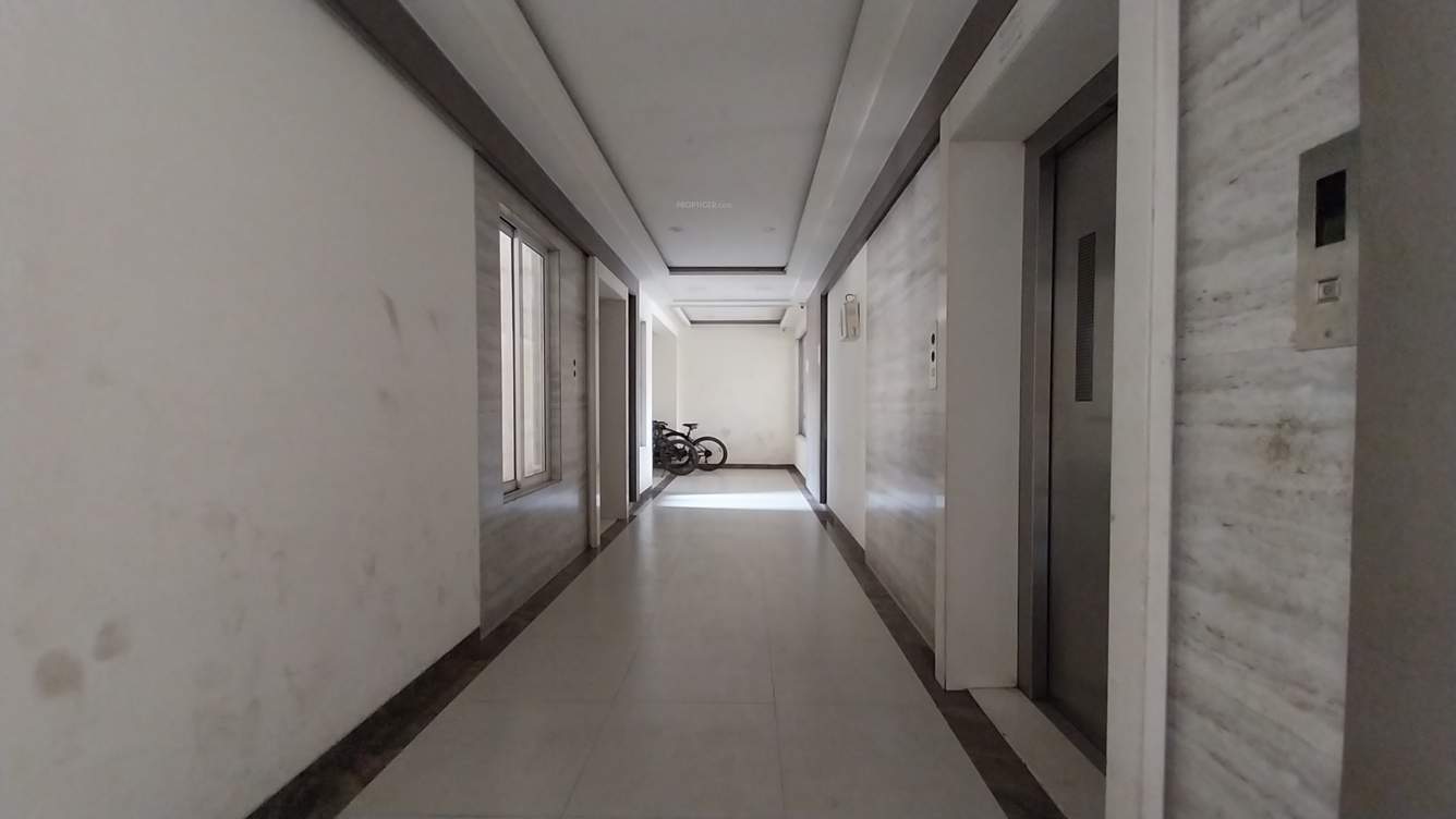  residency Lift(s)