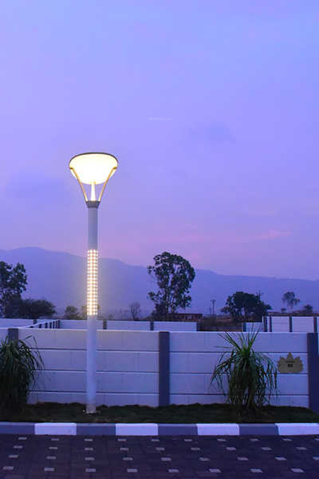  9 luxure estates Others