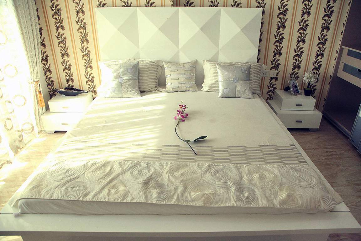  gaur yamuna city Bedroom