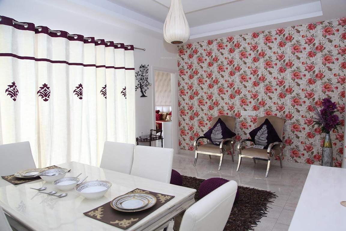  gaur yamuna city Living Area