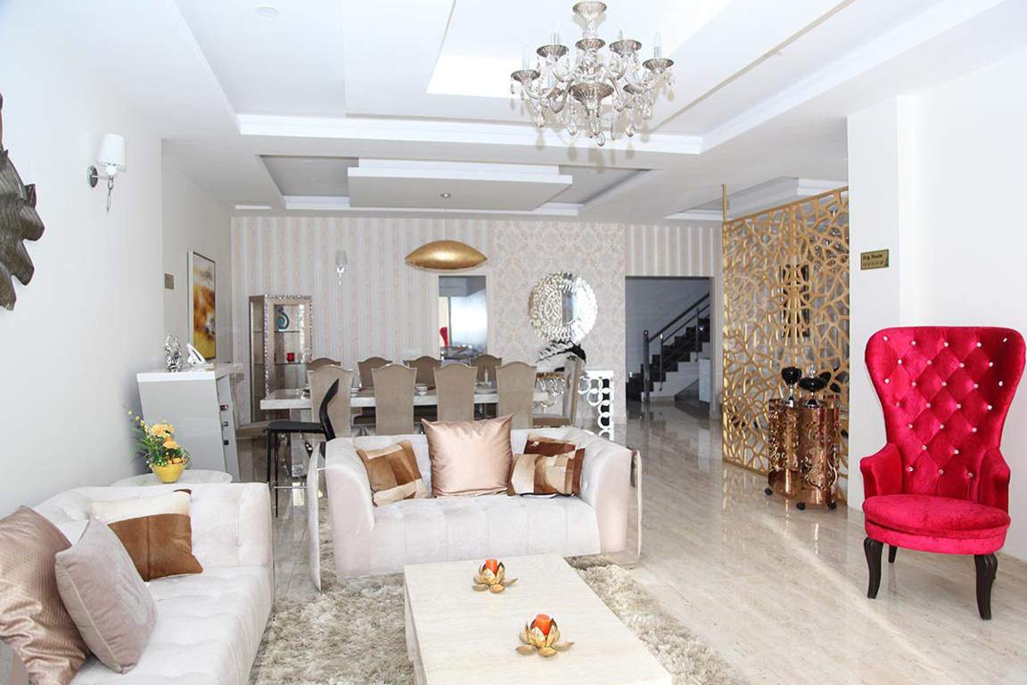  gaur yamuna city Living Area