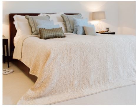  codename-move-up Bedroom