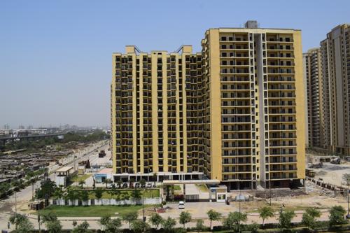 Images for Elevation of Maxblis White House III