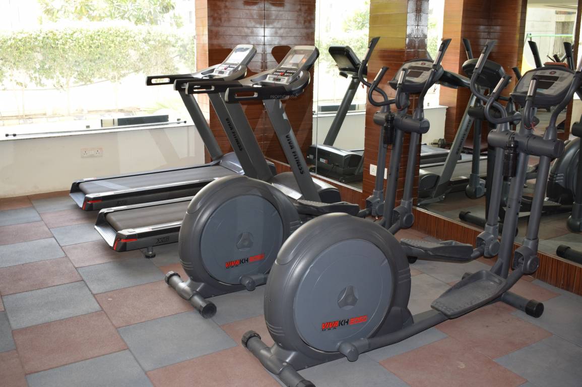 Images for Amenities of Maxblis White House III