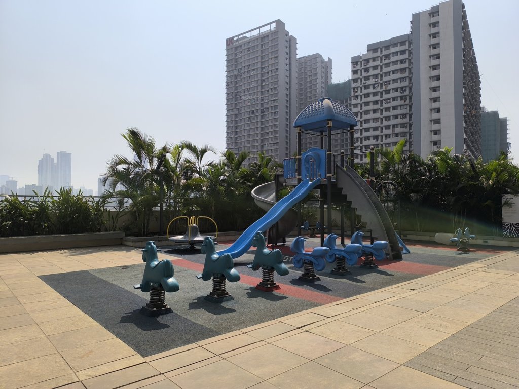  roots Children's play area