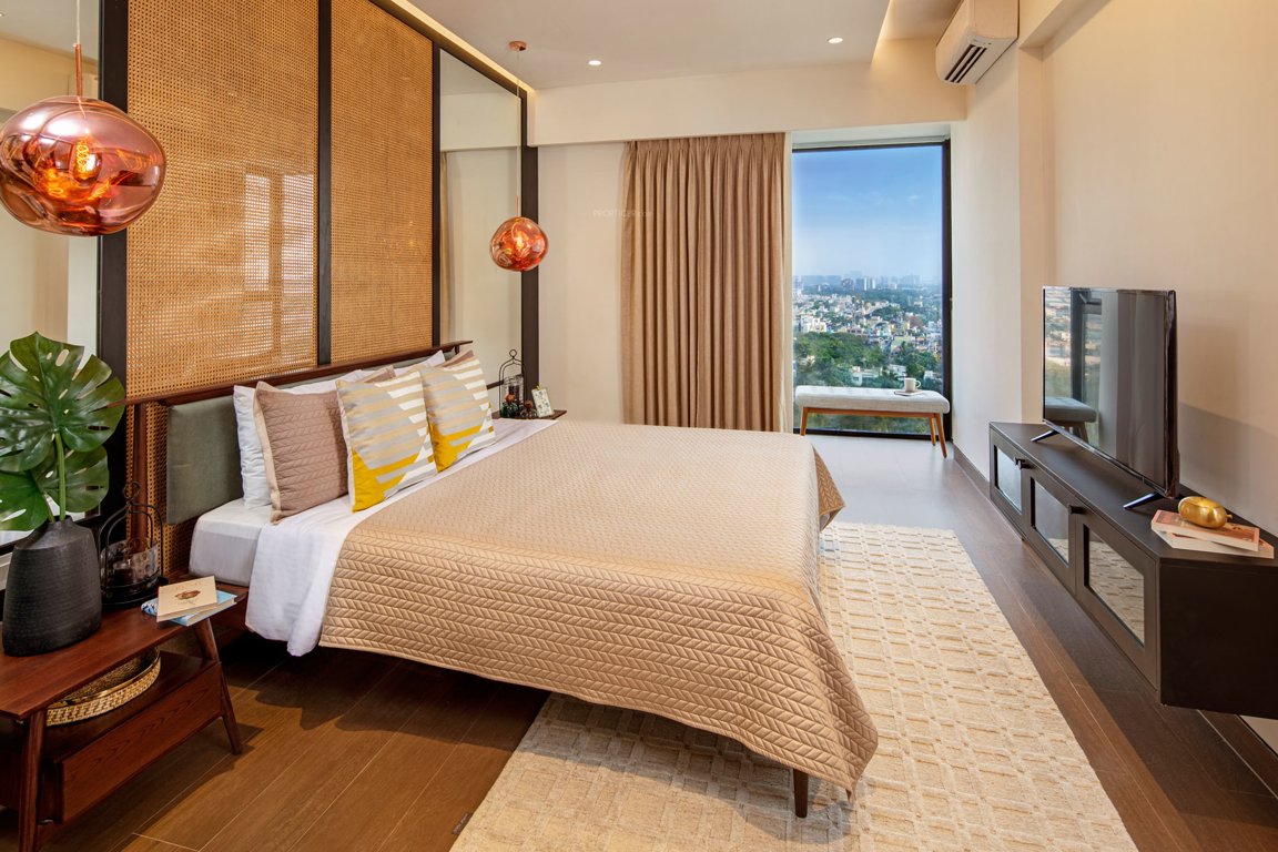  clover by the river Bedroom