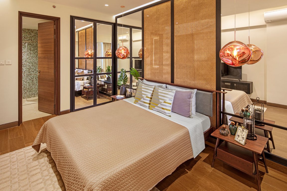  clover by the river Bedroom