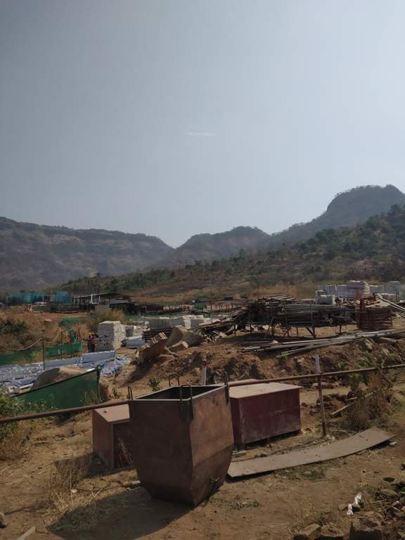 Images for Construction Status of Wadhwa Wise City South Block Phase I Plot RZ9 Building 1 Wing D3