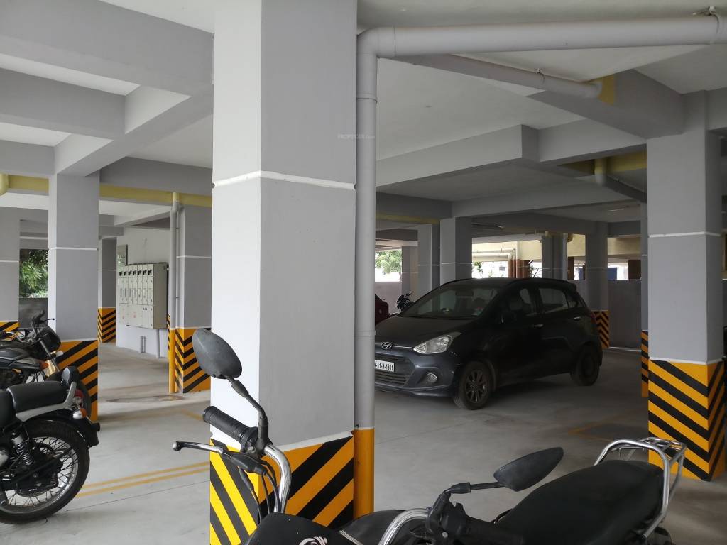  new springs Closed Car Parking