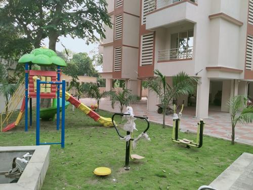  shankheshwar-lake-view Children's play area
