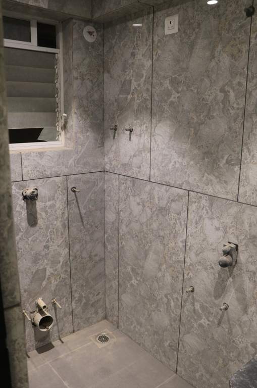  sky heights Bathroom