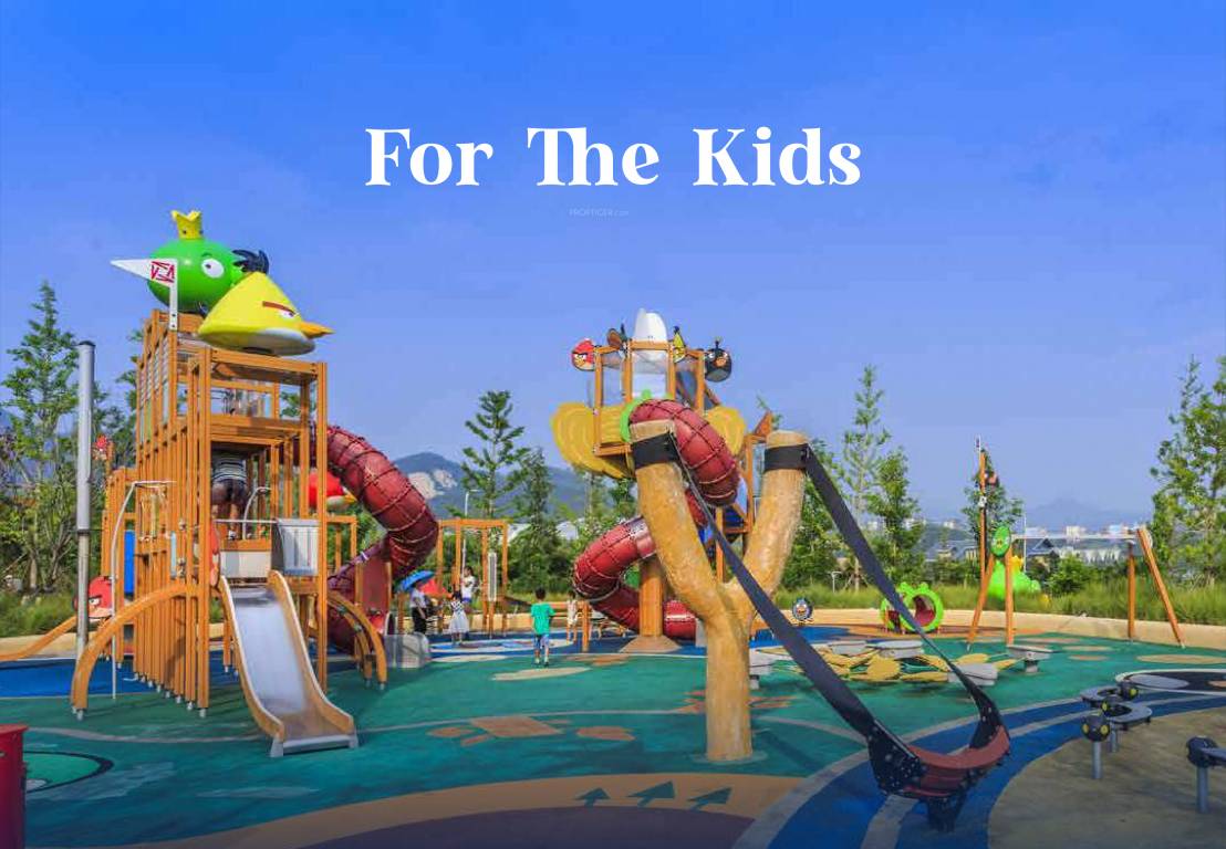  wollywood phase iv Children's play area