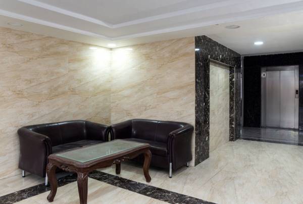  victorian-palace Lift(s)