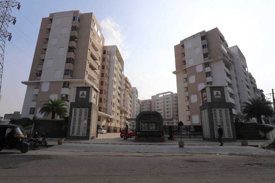  landmark paradise phase 2 Gated Community