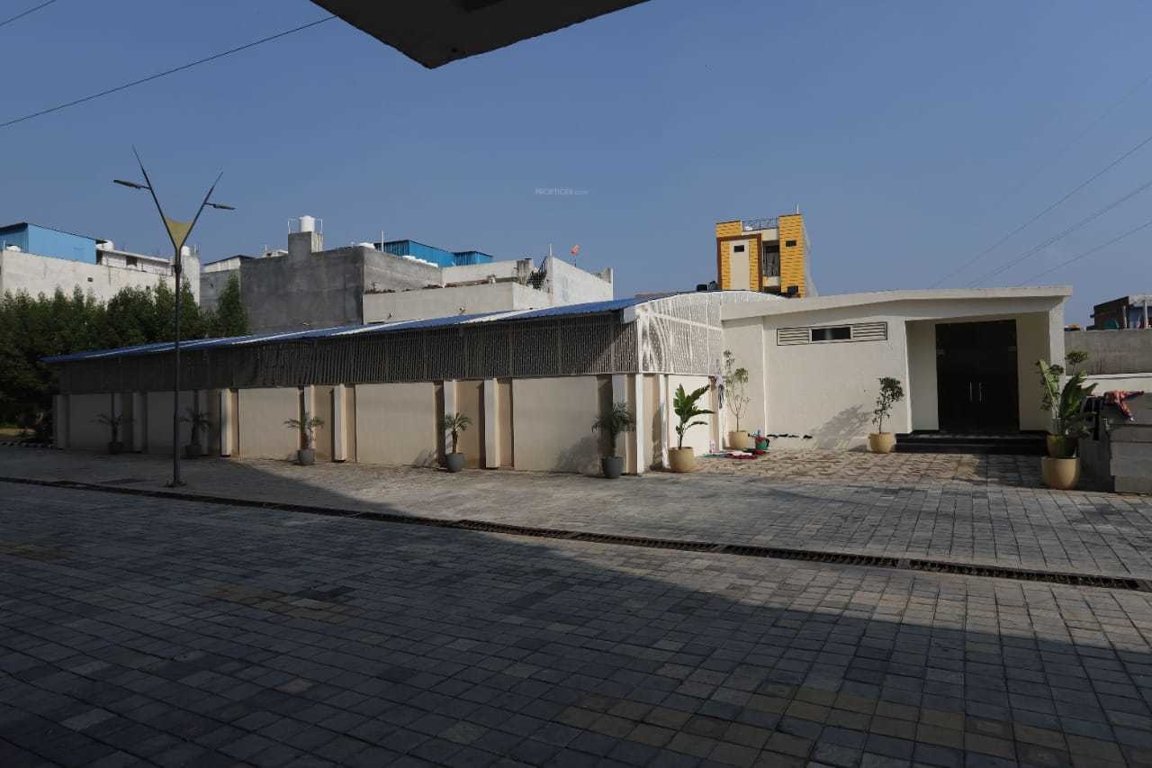  landmark paradise phase 2 Paved Compound