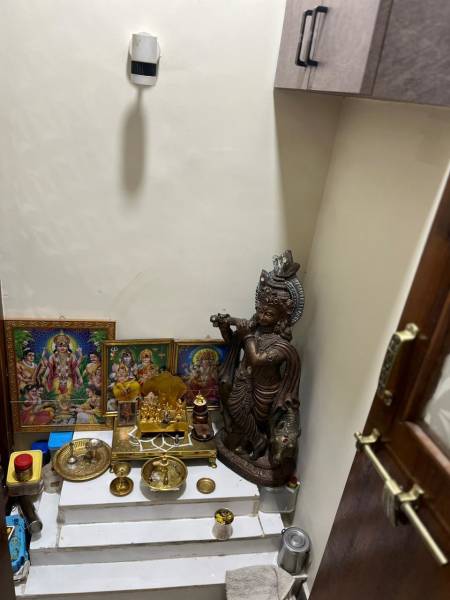  solitaire-pride Living Area