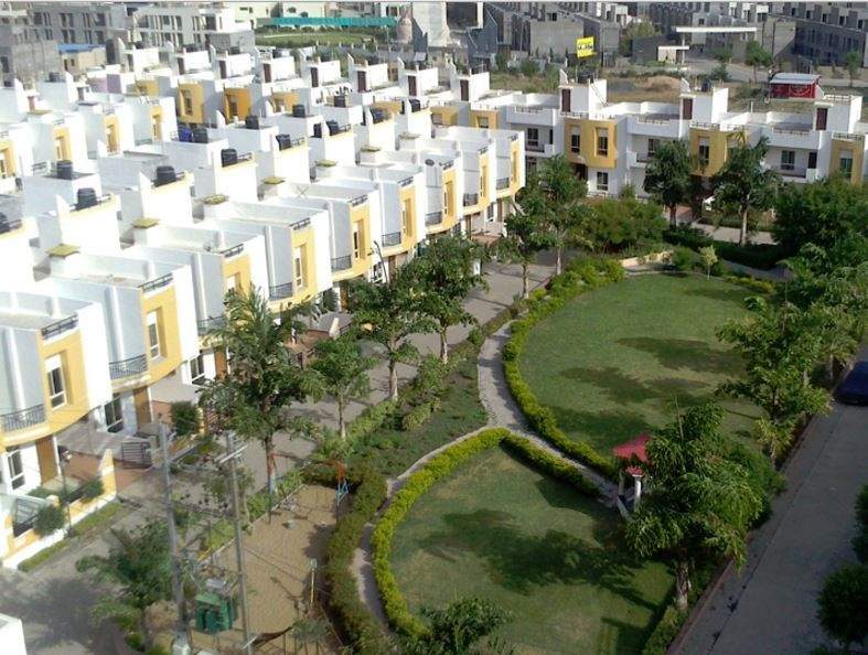  green woods Elevation