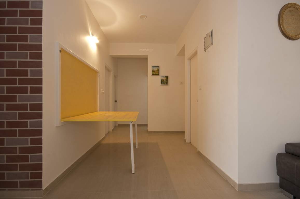  zainab avenue Living Area