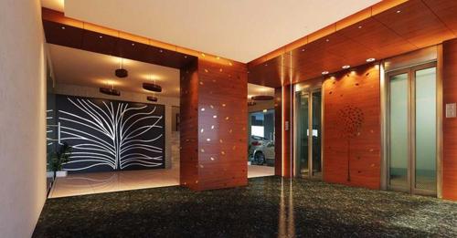  vinayak-lifestyle Lift Available