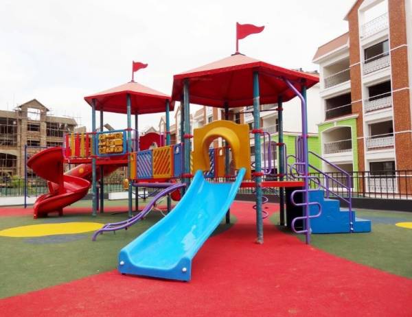  greens-phase-3 Children's play area