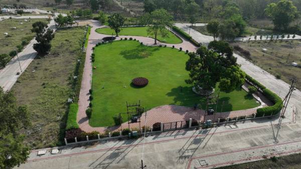 Children's play area vrindavan-park-1 Children's play area