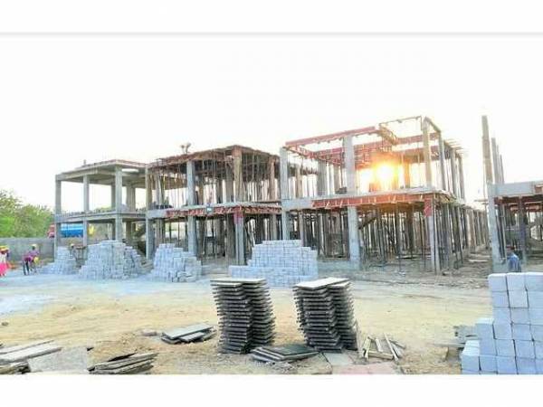 constructionStatus of Praneeth Pranav Leaf