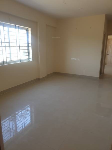  solitaire-phase-1 Living Area