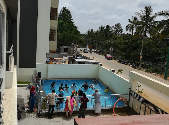  gardenia Swimming Pool