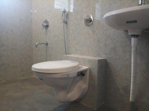  7th-heaven-b-building-phase-1 Bathroom