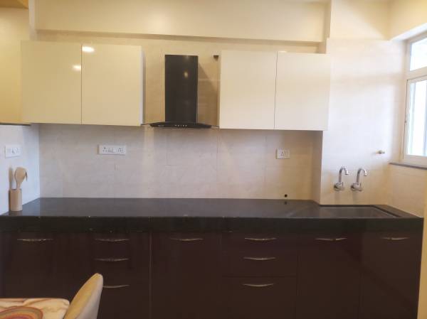  7th-heaven-b-building-phase-1 Kitchen