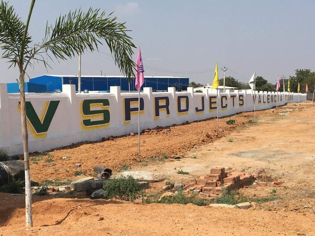 Images for Amenities of VS Valencia Town