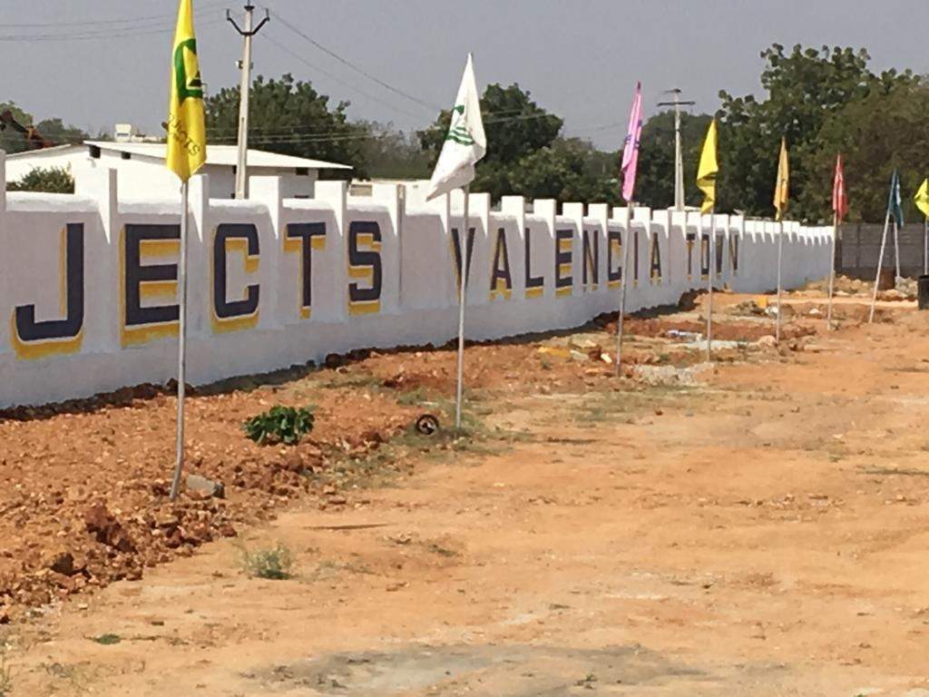 Images for Amenities of VS Valencia Town