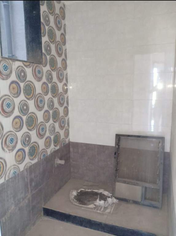  avi amrutam tower b Bathroom