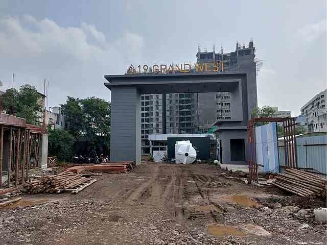 19 Grand West Wing B