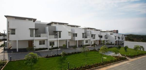  courtyard-p4 Elevation